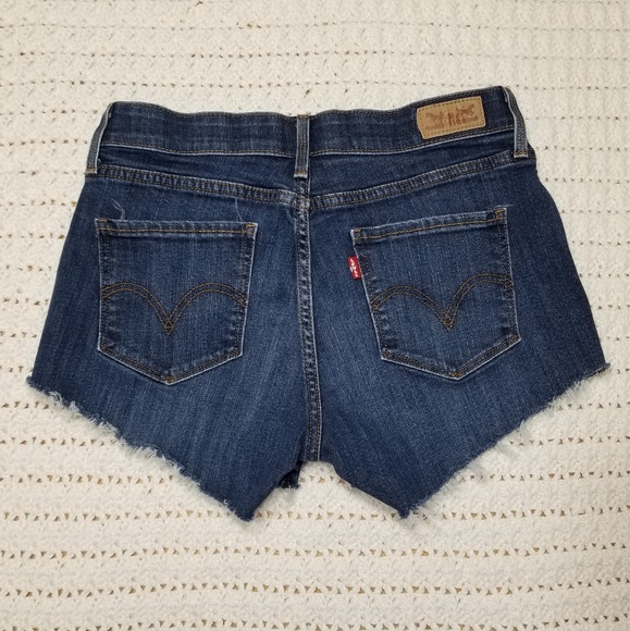 SOLD!!!Levi's Mid Rise Cutoffs Shorts - Picture 1 of 4